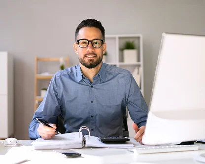 What Certifications or Qualifications Should a Professional Bookkeeper Have?