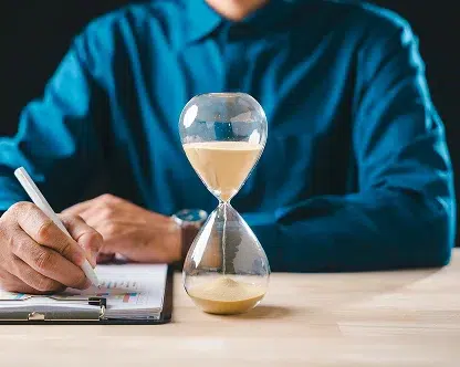 How much time and budget should a startup allocate to bookkeeping