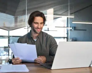 How can businesses ensure a smooth transition when migrating to online accounting services