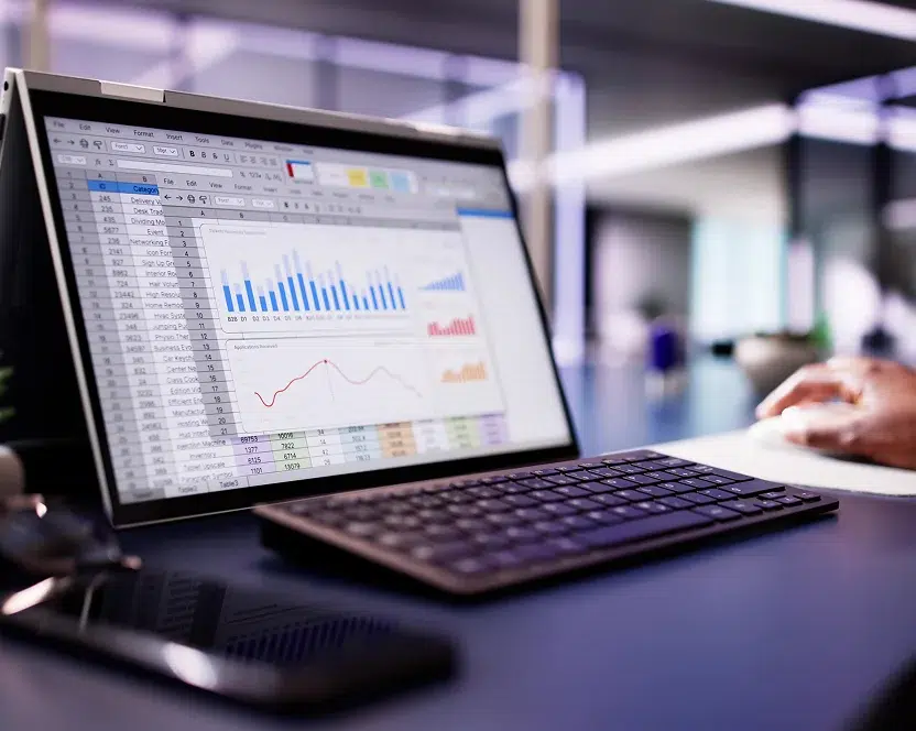 How do online bookkeeping services integrate with accounting software and tools