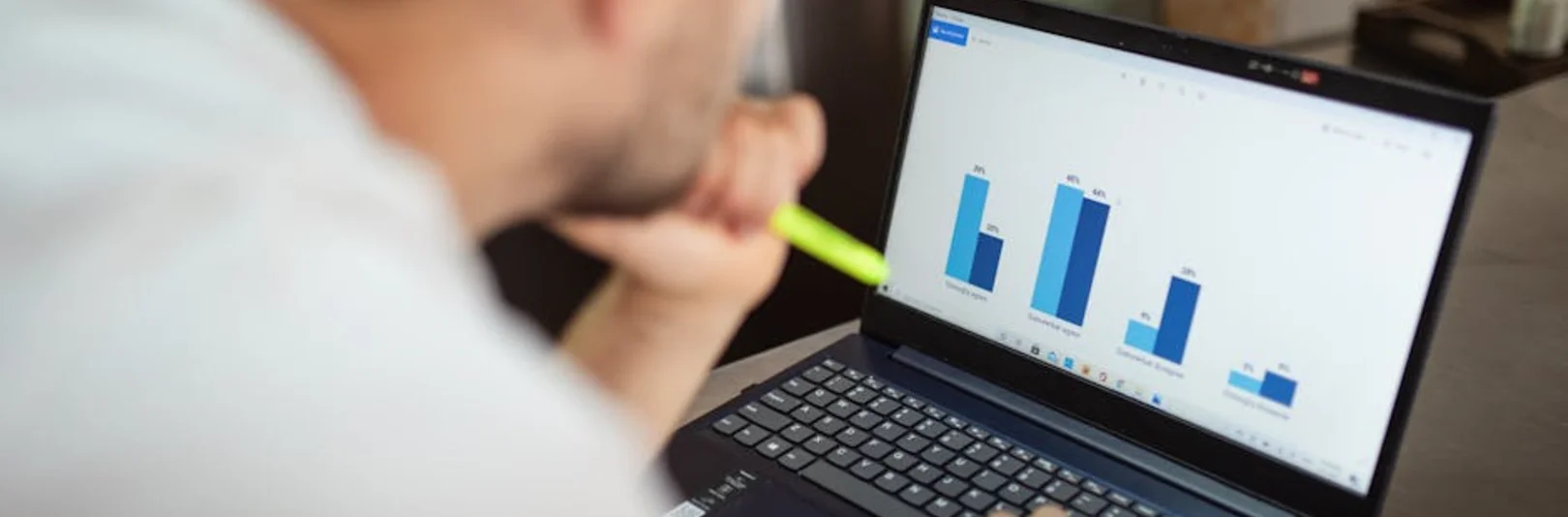 How can a small business measure ROI from its bookkeeping service investment?