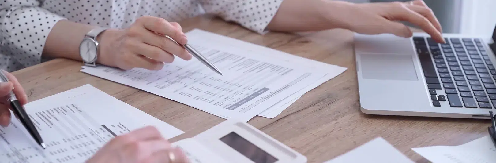 Do Professional Bookkeeping Services Assign a Dedicated Bookkeeper or a Shared Team?